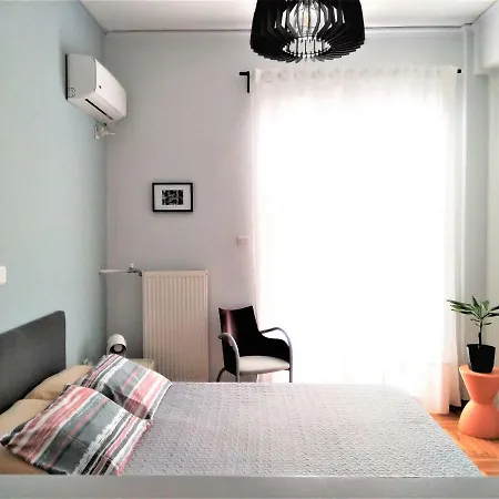 Athens Pangrati Modern Apt 10Min To Metro-2